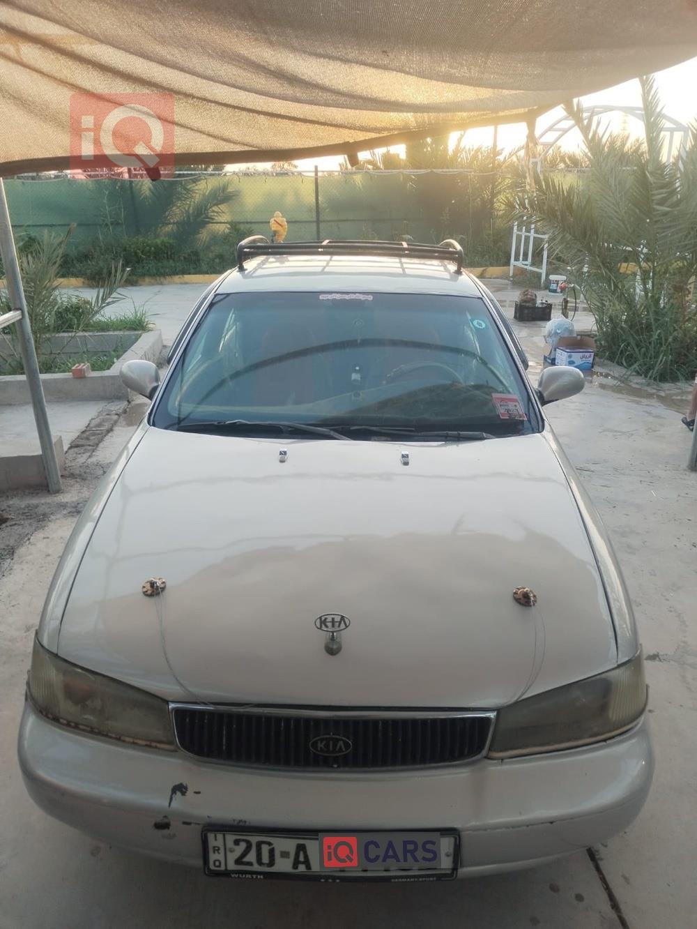 Kia Credos